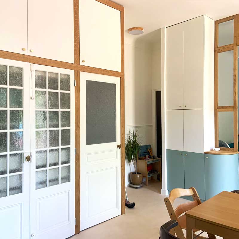 Encadrement de portes et placards, chêne et MDF peint  - Conception #Arkreation & Atelier Mentha