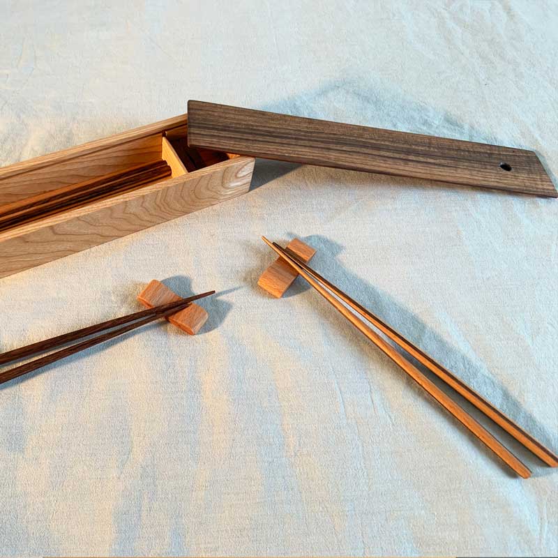 Kit de baguettes chinoises en hêtre et noyer, boîte en frêne - #Atelier Mentha 