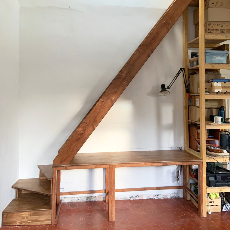 Escalier en douglas et bureau en tri plis épicéa - En collaboration avec #Les Bois de Leen